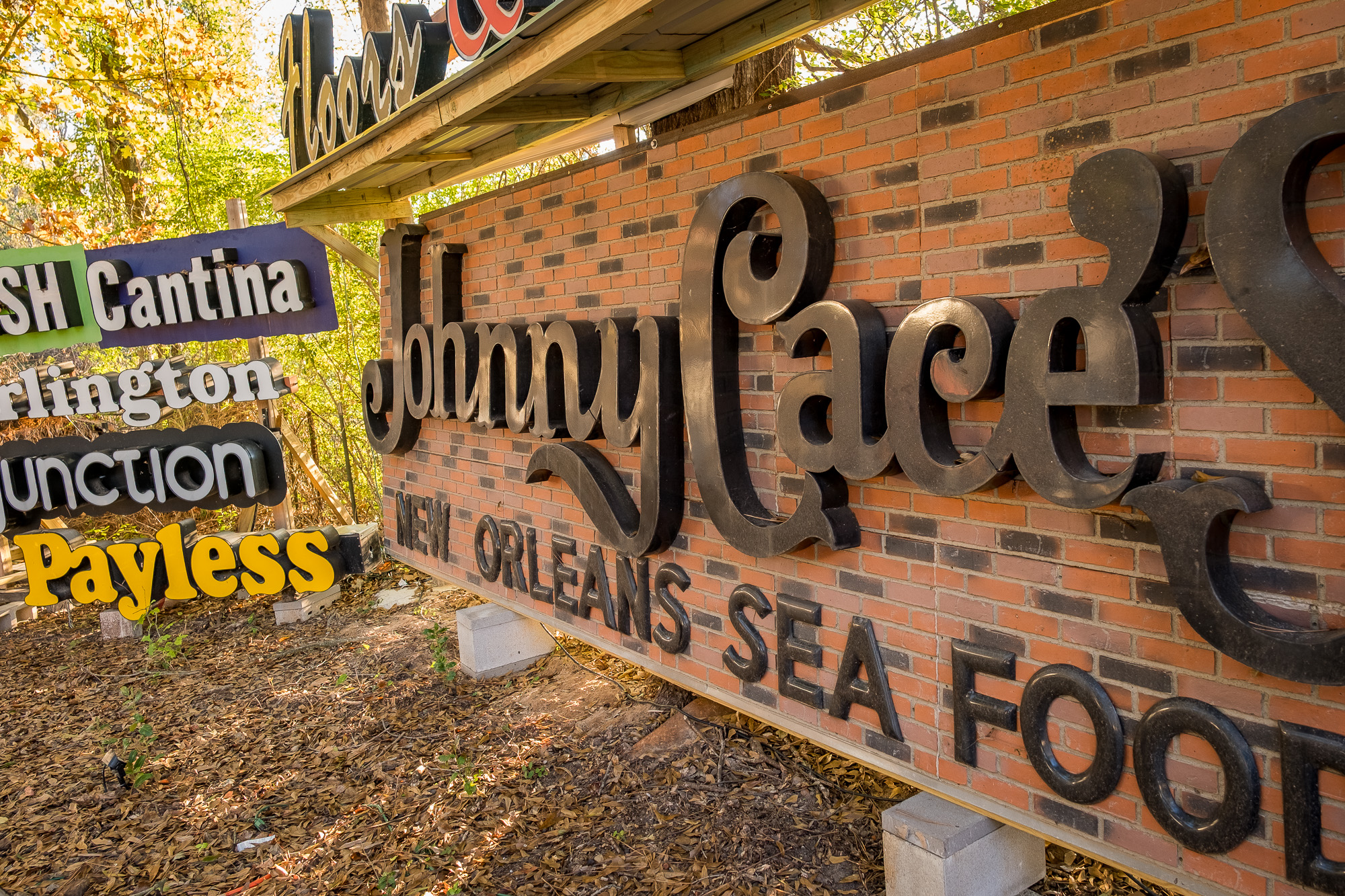 ‘Tyler Boy’ gives new life to signs of beloved businesses after closures 11 ‘Tyler Boy’ gives new life to signs of beloved businesses after closures 11