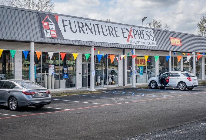 Business Beat: ABC Auto Parts to expand; Longview gets new furniture store